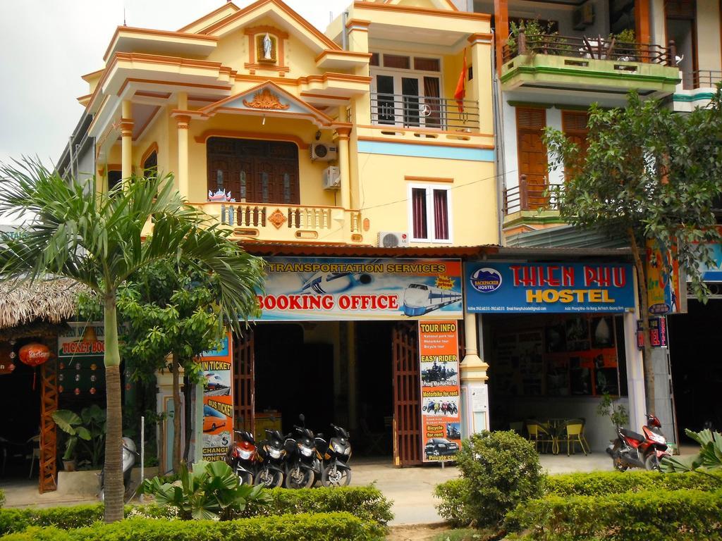 Thien Phu Hostel Фонгня Экстерьер фото